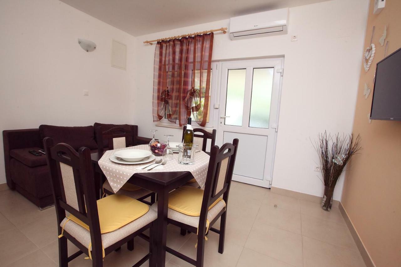Luka Apartamento *
